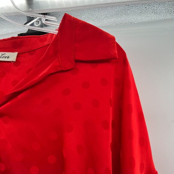 Vine & Love Women's Button Up Long Sleeve Polka Dot Top Red Size Medium - Picture 4 of 9